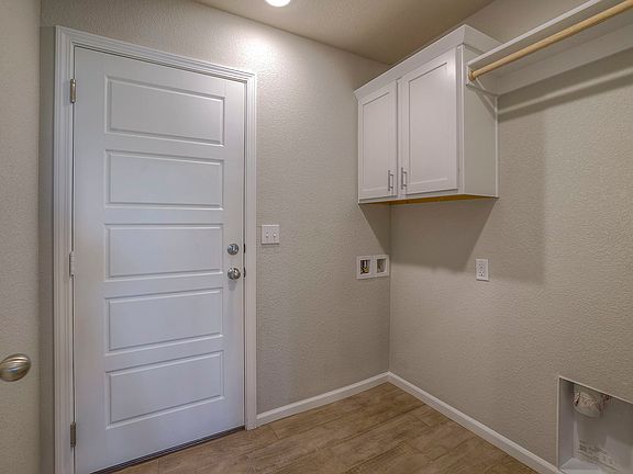 Marie 31 Web Or Mls Arise Homes 7526 Mccormick Dr. Shawnee, Ks 31 28