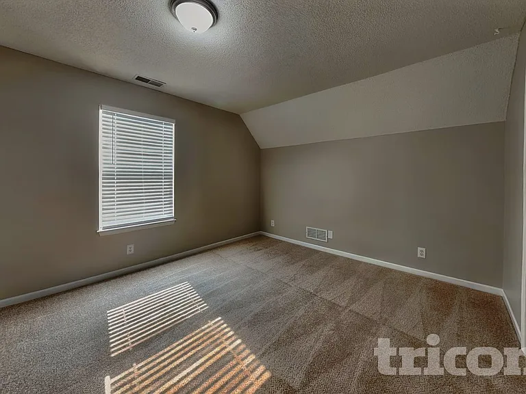 432 Granite Dr — Photo 13