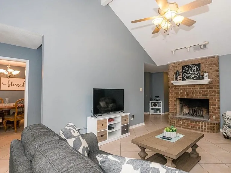 953 Creekside Dr #953 — Photo 5