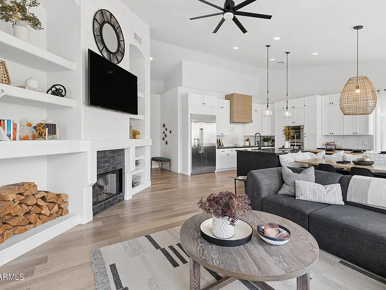 1465 W Island Cir — Photo 38