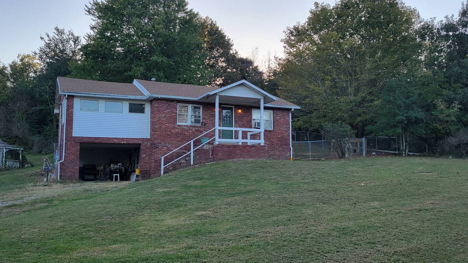 722 Broad St, Drakesboro, KY 42337 MLS 11214794 Zillow