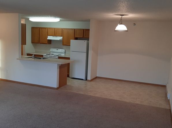 502 Riverwood Dr #117