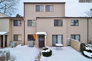 1st image of 1400 Cedarwood Dr #20-B