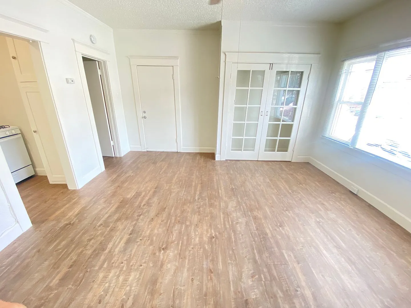 1010 E 2nd St. in Long Beach — Photo 3