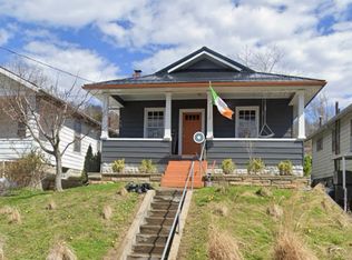 924 Red Oak St, Charleston, WV 25302