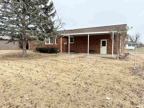 4th image of 711 Daly Dr