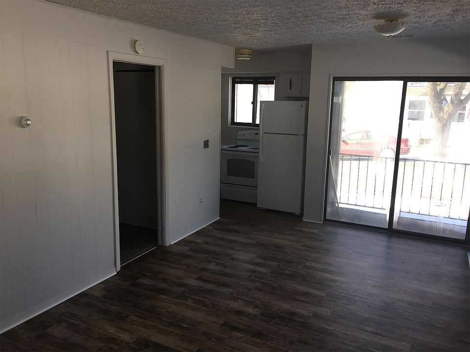 1st image of 144 N Lapeer St APT 34
