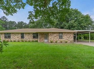 3277 Woodland Rd, Longview, TX 75602