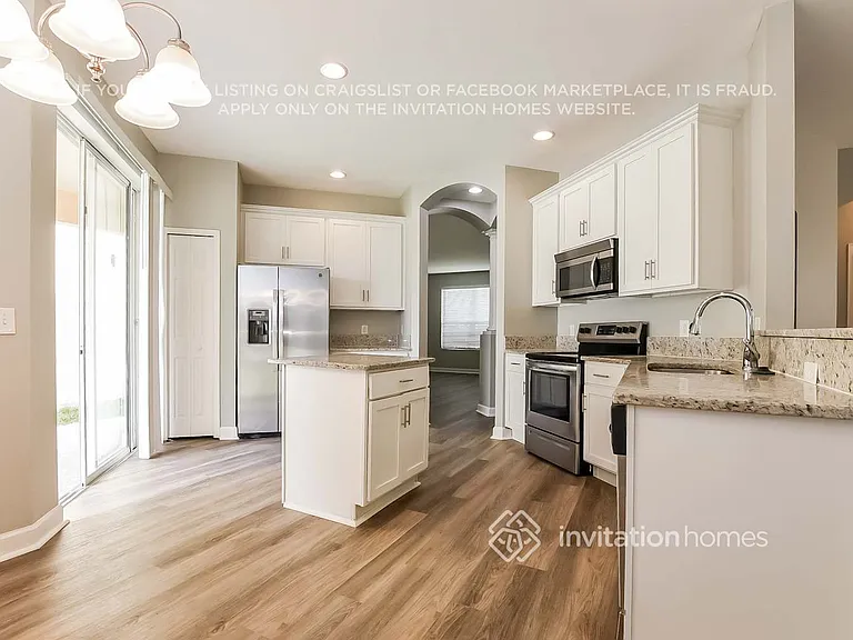 13544 Hidden Forest Cir — Photo 8