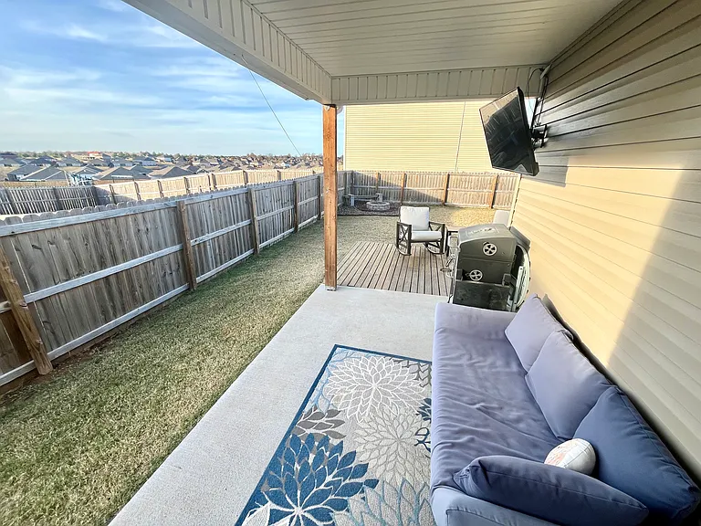 512 Woodland St — Photo 16