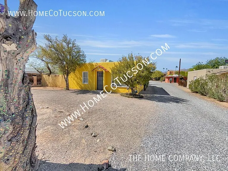1721 E Adelaide Dr — Photo 3