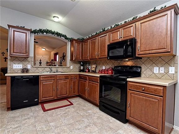 5th image of 2120 Dorman Dr