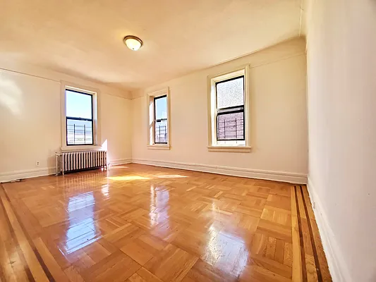 Rented by Bruma Realty LLC | media 1