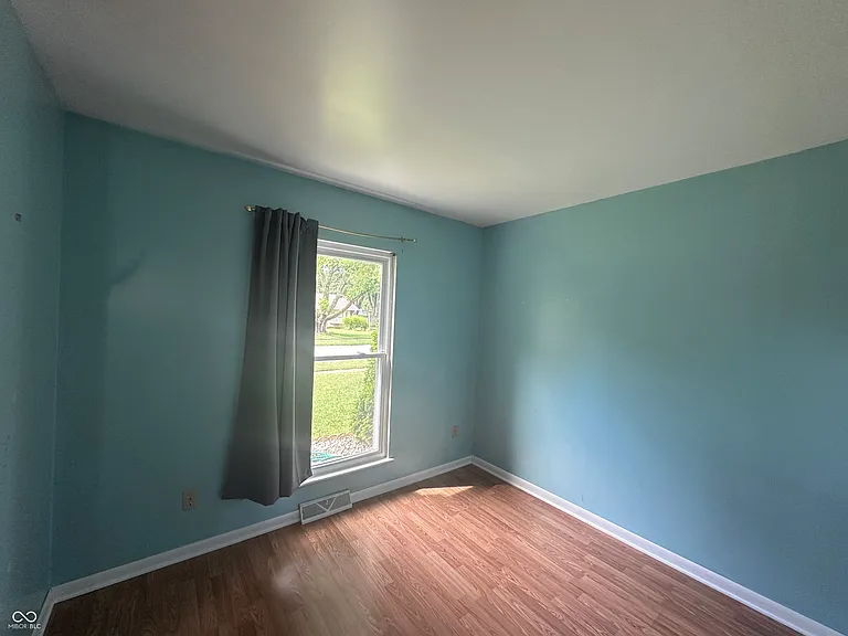 2724 Eddington Rd — Photo 11