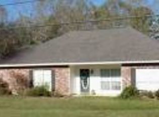 105 Lake Tyler Dr, Pineville, LA 71360