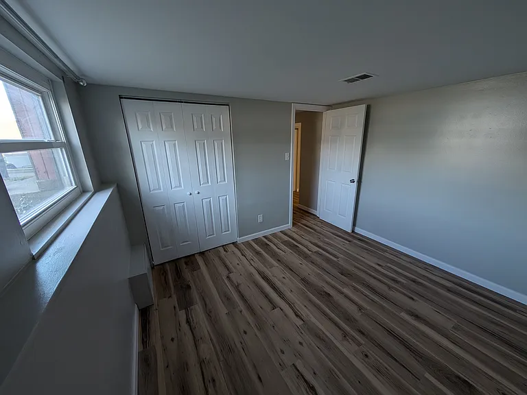 215 Parkwood Dr #MAIN — Photo 19