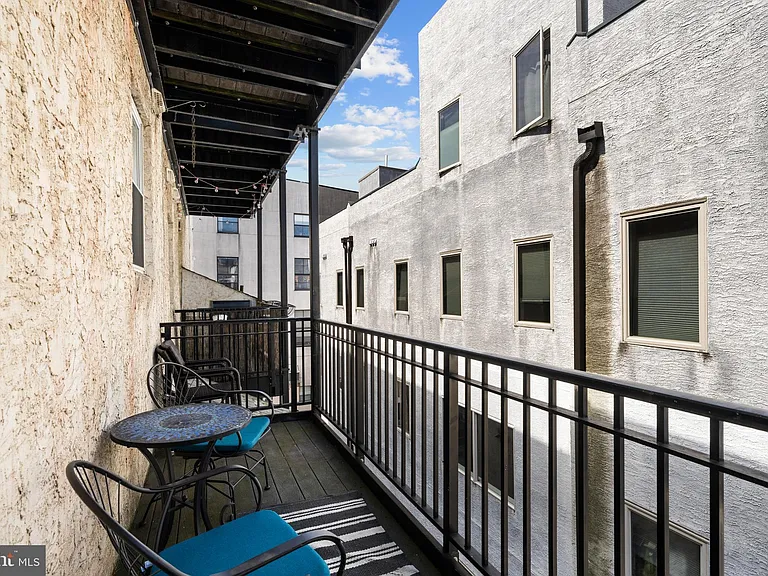 6 S Strawberry St #10 — Photo 19