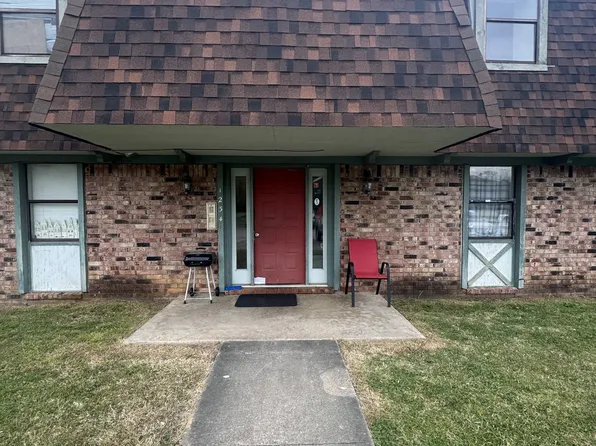 301 Butler Ave, Poteau, OK 74953