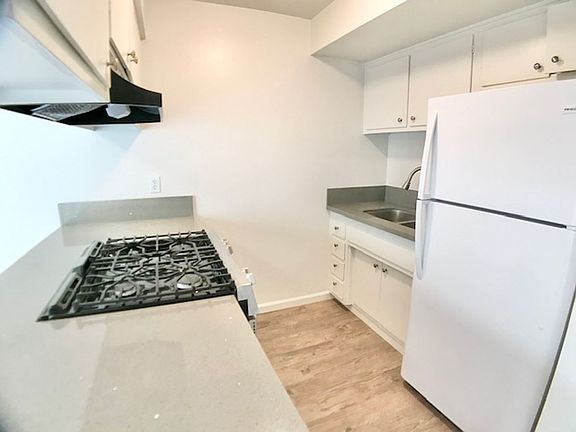 3rd image of 245 Ellwood Beach Dr APT D