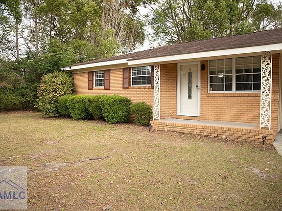 2nd image of 453 S Palm St