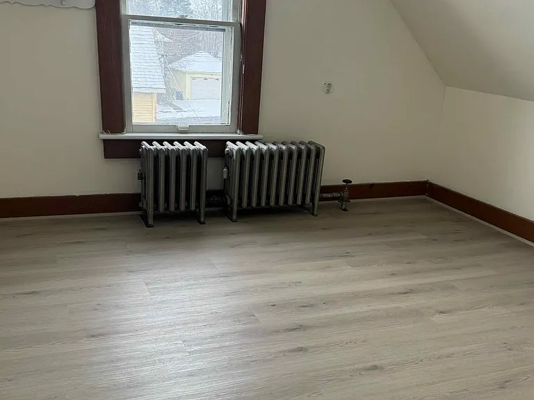 1116 Fairfield St — Photo 10