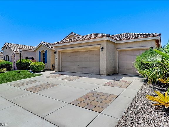 3rd image of 8229 Jo Marcy Dr