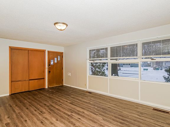 4th image of 5942 Idaho Ave N