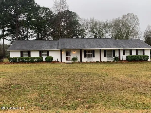618 N Kathy Cir, Canton, MS 39046