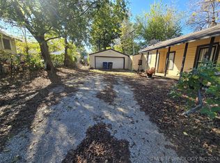 2202 E Tecumseh St, Tulsa, OK 74110