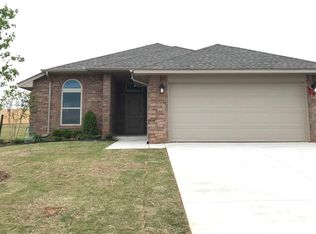3901 Colefax Ln, Norman, OK 73026
