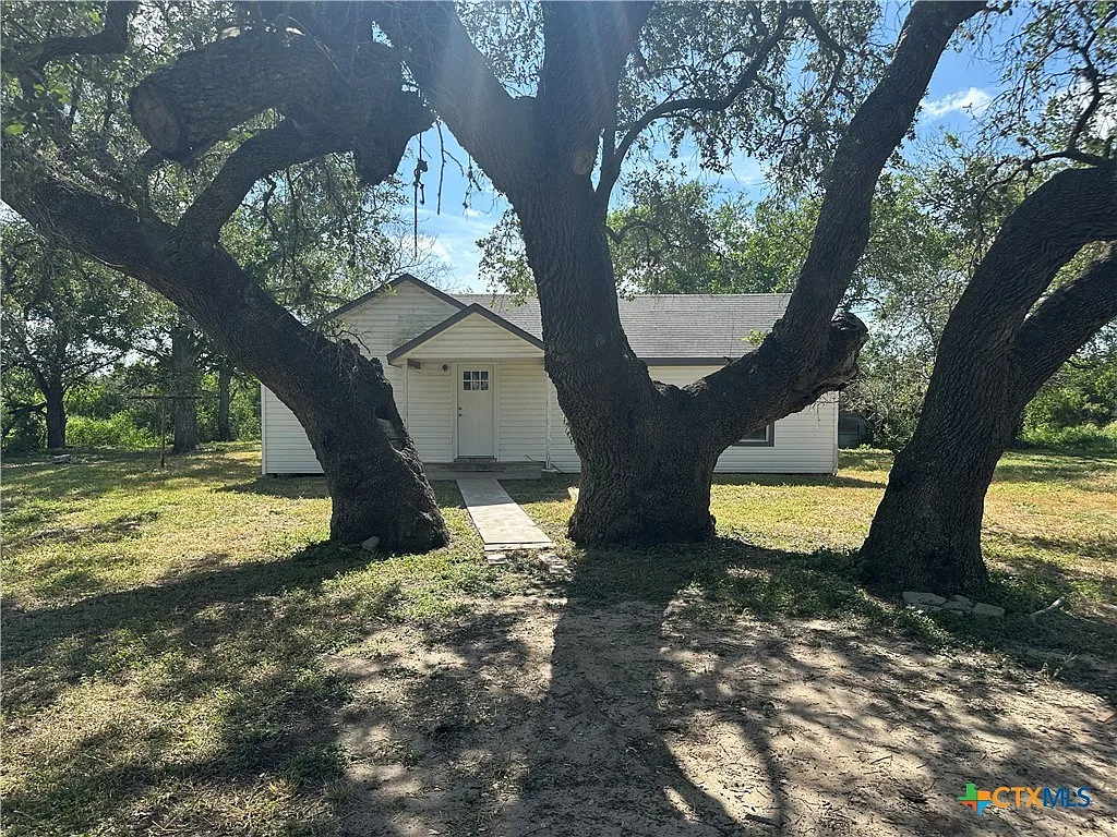 2 bed, 1.0 bath, 989 sqft, $1,150 — Photo 4