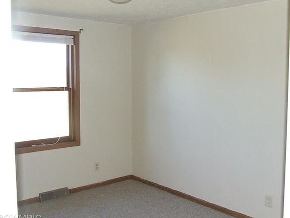 4th image of 12150 A Dr N