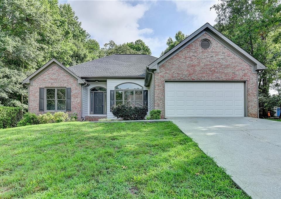 1st image of 3232 Beech Hollow Ct