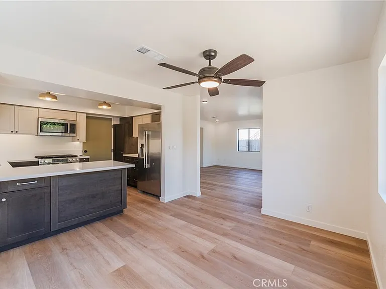 18326 Mansel Ave — Photo 7