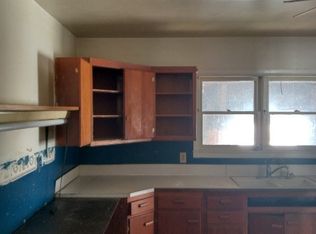 611 5th St, Britton, SD 57430