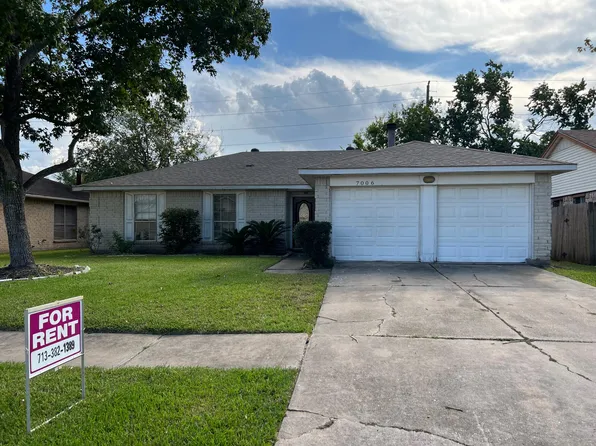 7006 Pickett Dr, Richmond, TX 77469