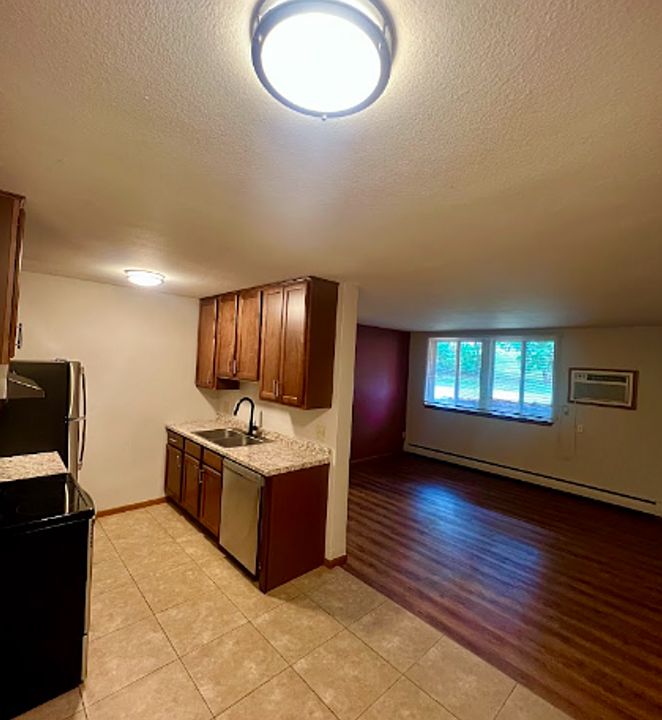 4024 37th Ave N Robbinsdale, MN, 55422 Apartments for Rent Zillow