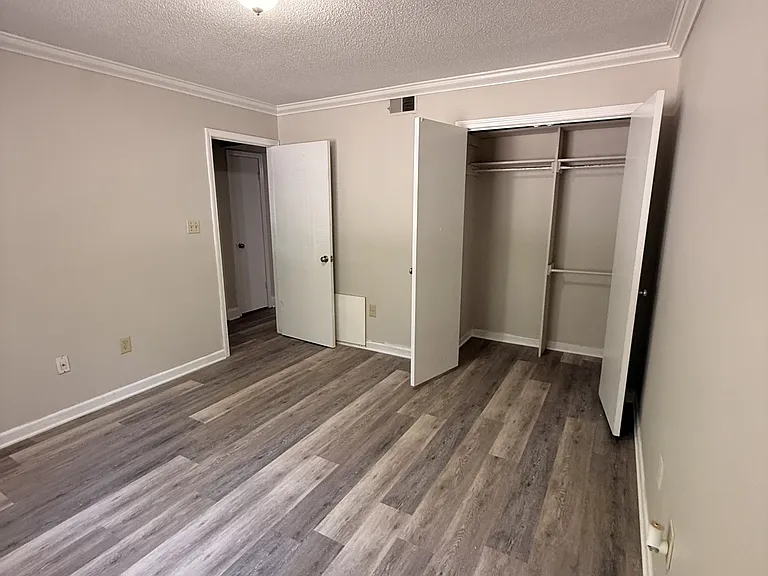 1522 Parkway Ct #E6-E6UNIT — Photo 2