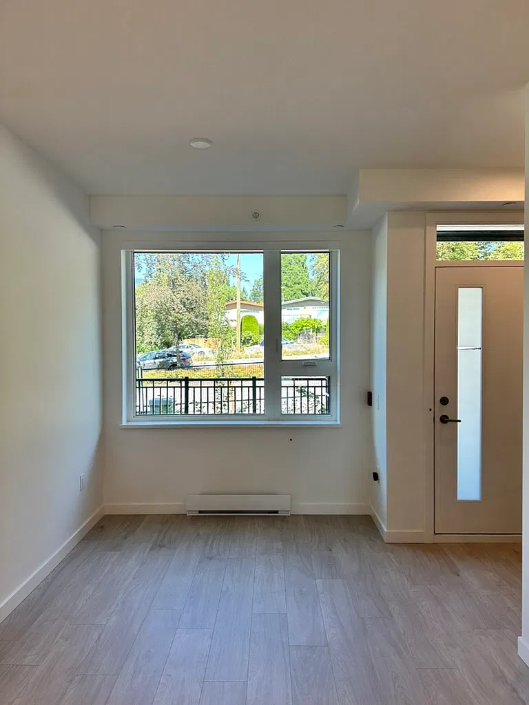 3 bed, 1500 sqft, $4,395 — Photo 1