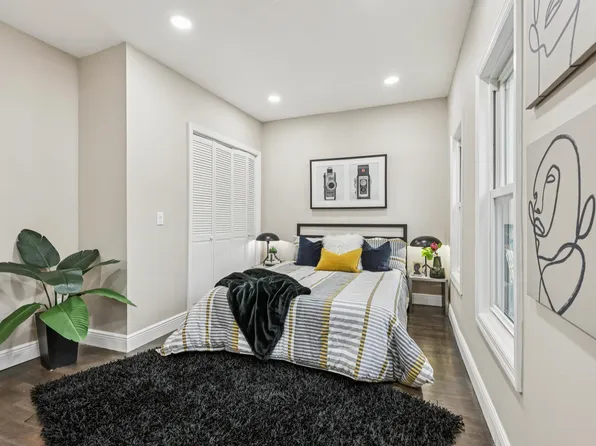 299 Claremont Avenue image 17 of 44