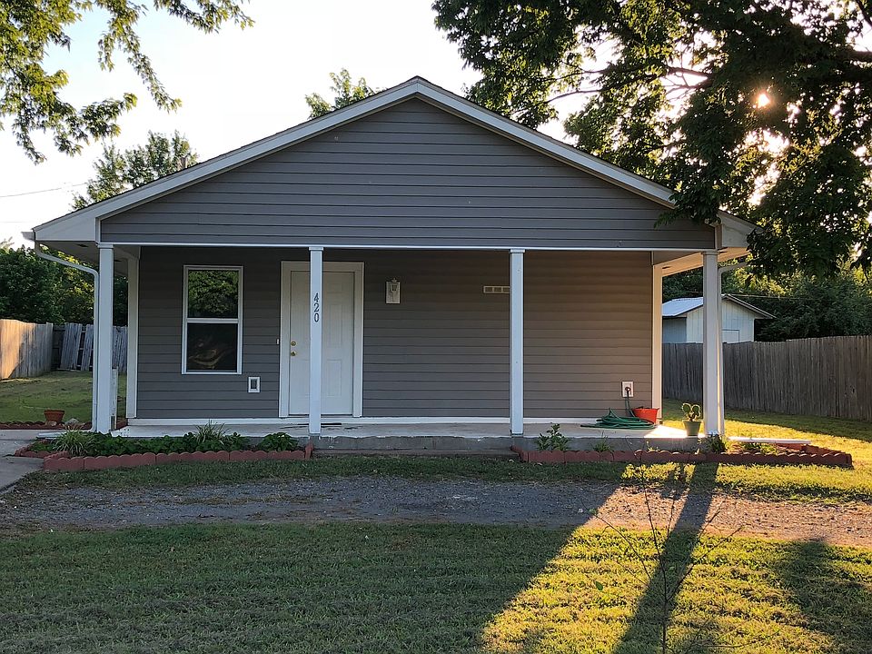 1st image of 420 S West Ave