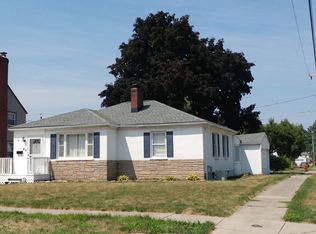 64 Yorkshire Rd, Irondequoit, NY 14609