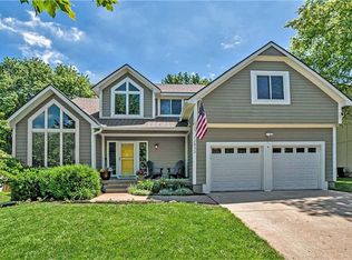 12833 Bond St, Overland Park, KS 66213
