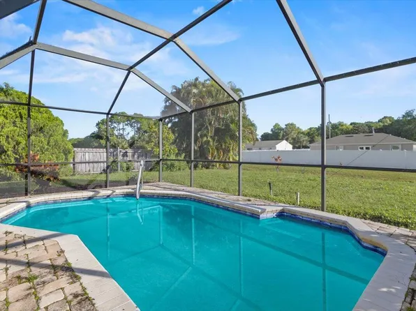 2192 SE Mandrake Circle, Port St Lucie, FL 34952