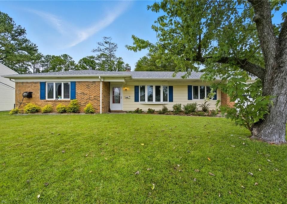 1st image of 3908 Brentwood Cres