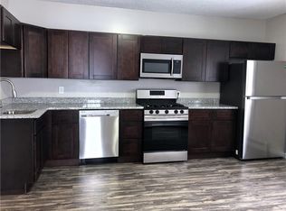 917 Roosevelt Ave, Pawtucket, RI 02860