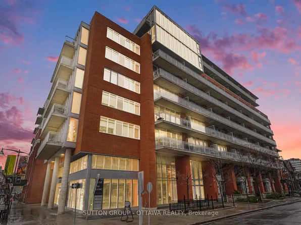 354 Gladstone Ave #323, Ottawa, ON K2P 0R4