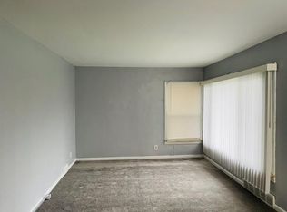 19968 Burt Rd, Detroit, MI 48219