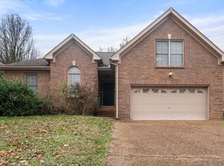 1332 Timber Valley Dr, Nashville, TN 37214