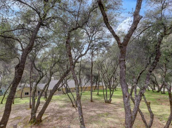 11966 Marble Ct, Penn Valley, CA 95946